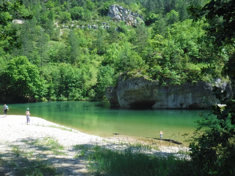 spot de baignade du lavandin près de saint-chély du tarn