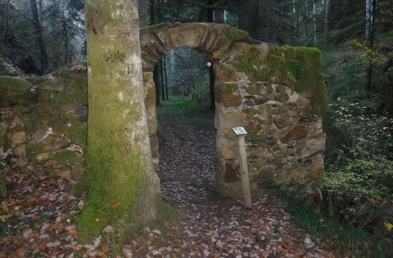 sentier de roquedols