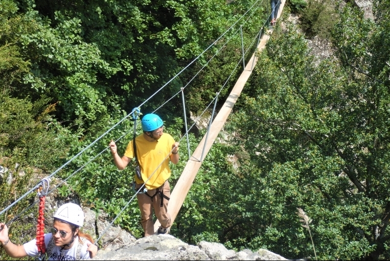 passerelle finale dans la via ferrata du tapoul