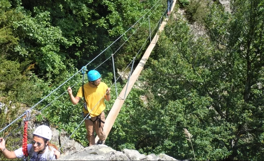 sortie de la via ferrata de rousses dans les cévennes