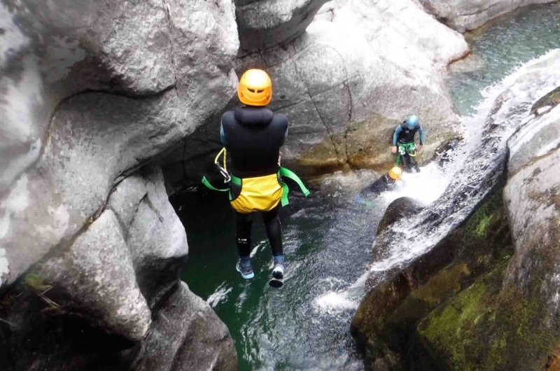 canyoning sportif près des gorges du Tarn